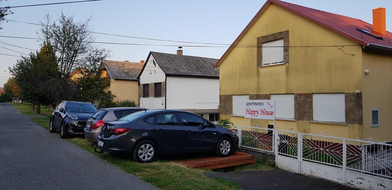 Happy House Apartamento Zalakaros Exterior foto